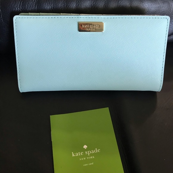 Kate Spade Stacy Wallet (NWT) - Picture 2 of 6